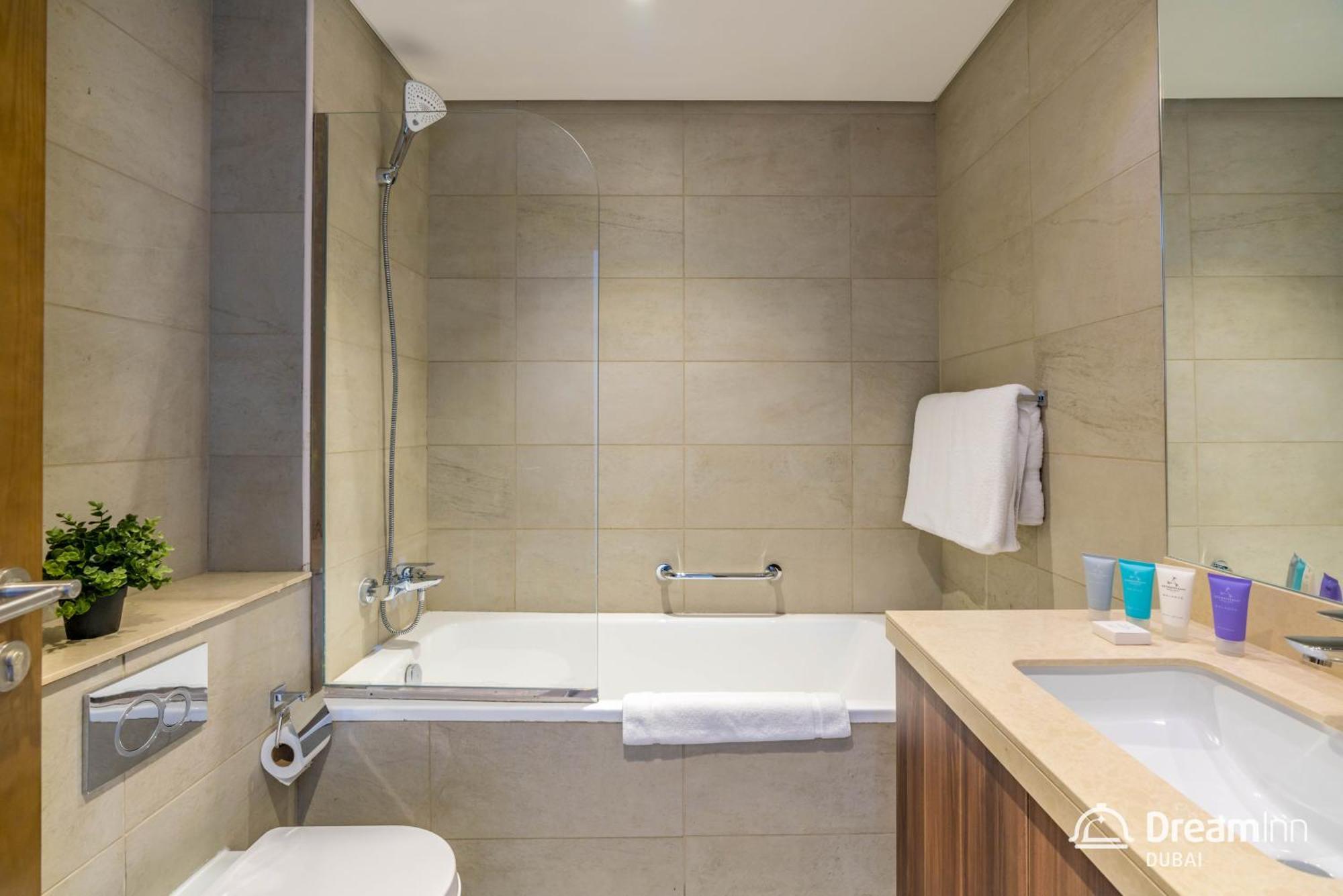 Dream Inn Apartments - Mina By Azizi Dubai Esterno foto